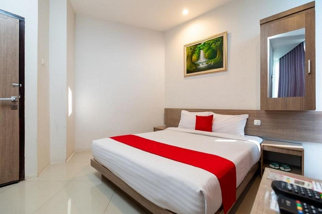 Hotel Domino Palembang Exterior foto